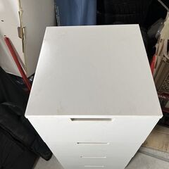 値下げしました★IKEA★イケア ４段チェスト 40cm×43cm×98cmの画像