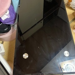 ガラステーブル