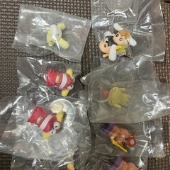 更に
値下げ！ガチャポン。サンリオ。クレヨンしんちゃんの画像