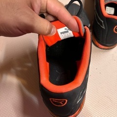 PUMA Tazonスニーカー ~ ブラック/ネオンオレンジ~ メンズ 28cm の画像