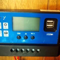 引渡者確定済　ソーラーチャージコントローラー60a