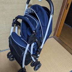 アップリカ　ラクーナクッションの画像