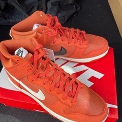 完売 　ナイキ  ダンクハイ  27.0の画像