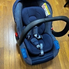 ベビーシート　新生児〜一歳頃まで