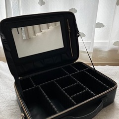 【ほぼ新品】ICHIFUJI ミラー付きメイクボックス　の画像