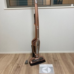 エレクトロラックス　掃除機　　クリーナー