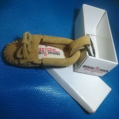 ＊新品未使用＊ミネトンカ＊ミニチュア本革製モカシン＊アクセサリー...