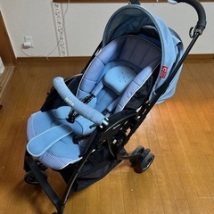 アップリカAB型ベビーカー　ラクーナコンフォート