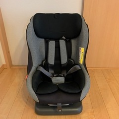 リーマン　チャイルドシート　ベルト固定式チャイルドシート　型式LYJ-211 ベルト固定式チャイルドシートリーマンLYJ-211