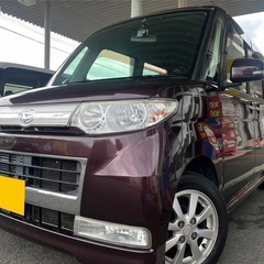 走行10万キロ台！月々9千円〜分割可❗️車検2年付き！【名義変更代込み】広い車内！大人気‼️ダイハツ タントカスタムXリミテッド☆HDDナビ付き☆純正アルミ☆電動スライドドア☆ドライブレコーダー☆そのまま乗って帰れます！の画像