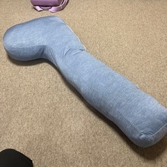 ニトリ　抱き枕　冷感