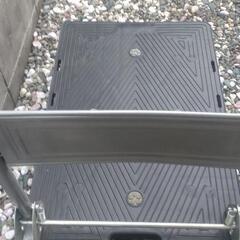 折りたたみ台車の画像