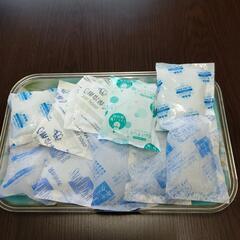 取引中.保冷剤15個の画像