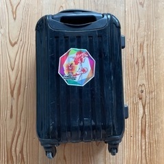 スーツケースの画像