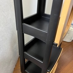 (お話中)CD.DVDラックの画像