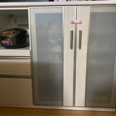 食器棚
