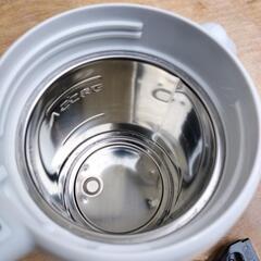 【2019年製】動作OK1リットル電気ポット家電 の画像