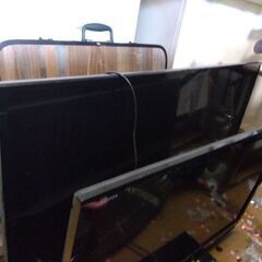 テレビ２台