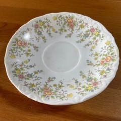 中古　小花柄カップ&ソーサーの画像