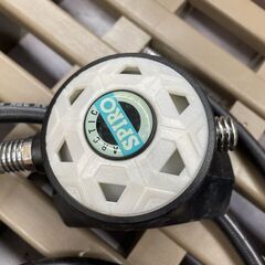 AQUA LUNG レギュレーター SPIRO スキューバダイビング アクアラング 残圧計 オクトパス コンパス 現状品 ジャンク扱い 札幌市手稲区の画像