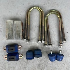 2WD用　ハイエース　200系　2インチ(5センチ)　ローダウン　中古セット