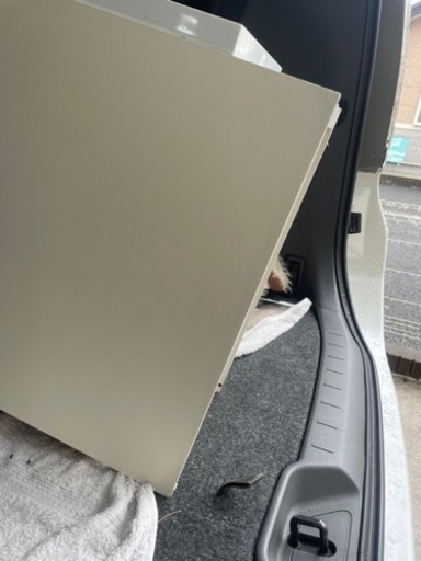 隙間収納棚