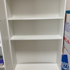 YAMAZEN薄型本棚（部品欠品あり
）