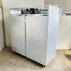 縦型冷蔵庫 大和冷機 631D-FS 2016年 2枚ドア 業務用 中古の画像