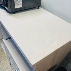 《売約済》【武蔵小山店】 レンジ台　レンジボード　レンジカウンター　カウンターボード　食器棚　白　ホワイト　キッチン　収納　キッチンボード 　🚚運搬無料エリア有 / 大田区 リサイクルショップ ランバールーム 池上店 ◀︎ 池上駅 大森駅 蒲田駅 最寄りの画像