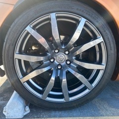 日産GTR R35 中期純正ホイール+タイヤセットの画像