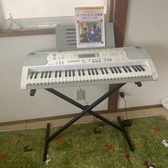 電子ピアノ