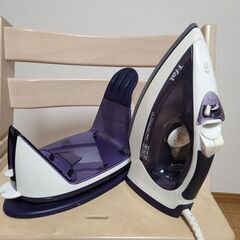 (引き取り可能な方)ティファール　スチームアイロンの画像
