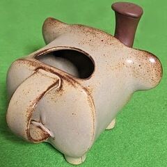 新品同様●信楽焼き 陶器製★象さんのジョウロ★H9.5ｃｍ　W12.5ｃｍ　Ｌ18ｃｍ◎の画像
