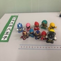 0714-167 指人形
