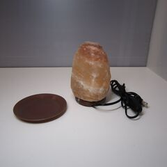 岩塩ランプ　ソルトランプ　照明の画像