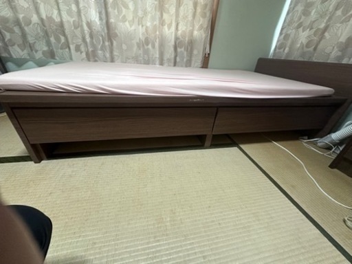 ベッド