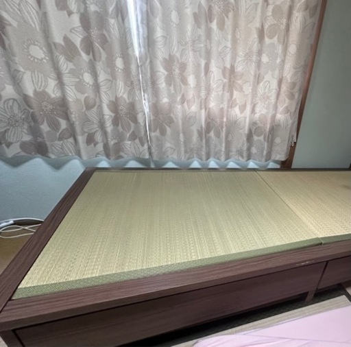 ベッド