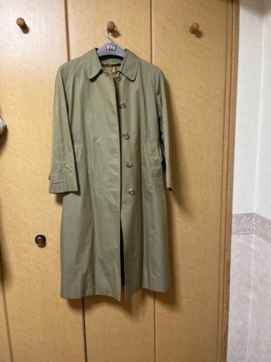 直接お渡しのみ　　バーバリー　トレンチコート