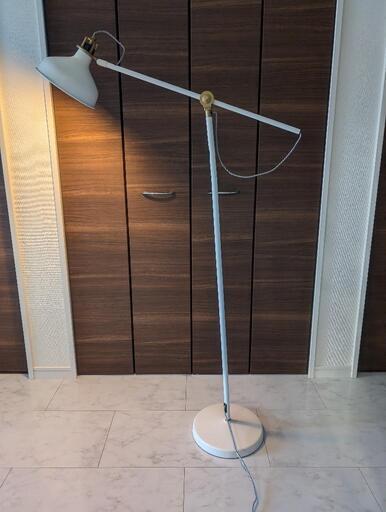 【お取引中】IKEAのフロアライト RANARP
