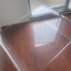 アクリル　透明　テーブルの画像