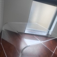アクリル　透明　テーブルの画像