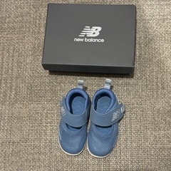 ニューバランス　ベビーサンダル　12.5