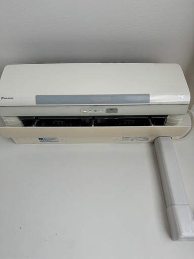 2012年製　ダイキン リビングルーム用 ルームエアコン F71NTAXP