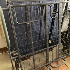 折りたたみベッドの画像