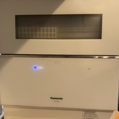 パナソニック製据え置き型食洗機　NP-TZ200             　天板に一部黄変あり