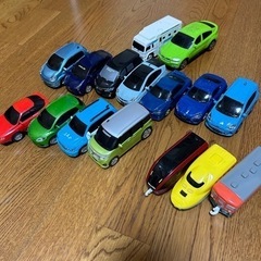 【引渡先決定済】中古品/ミニカーとプラレールまとめてお譲りしますの画像