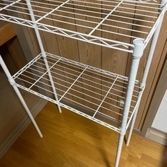 スチールラックの画像