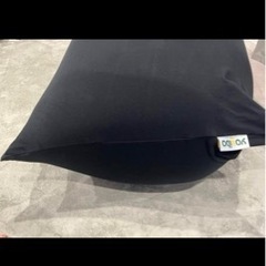 yogibo max ブラックの画像