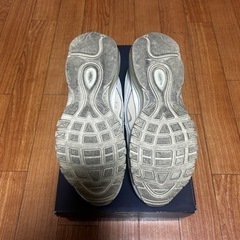 NIKE AIR MAX 97の画像