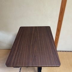 テーブル 木の画像